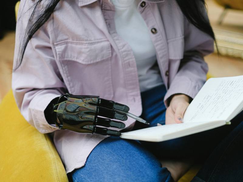 How AI is Transforming the Writing Profession: Enhance Creativity Without Losing Control